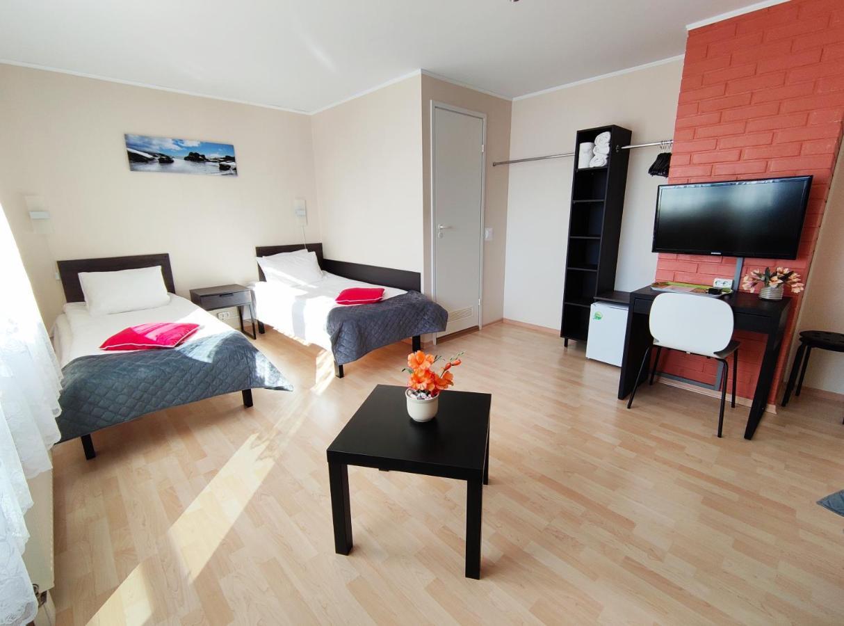 Aisa Guesthouse Пярну Экстерьер фото