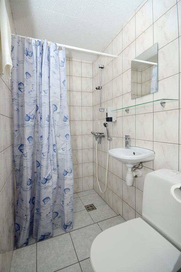 Aisa Guesthouse Пярну Экстерьер фото